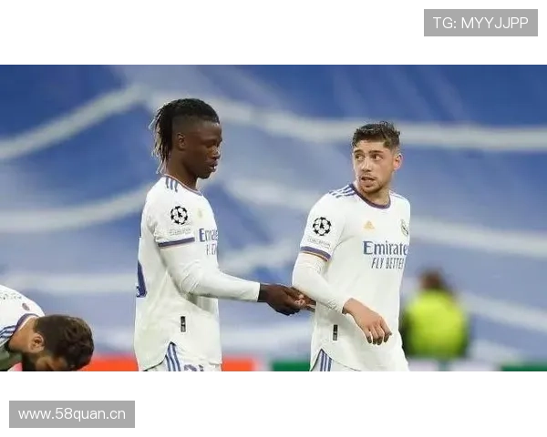 杜埃 vs 卡马文加：雷恩青训双星中场角色与成长轨迹对比