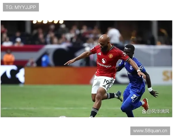 曼联防线失误频繁，稳定性承压制约赛季走势